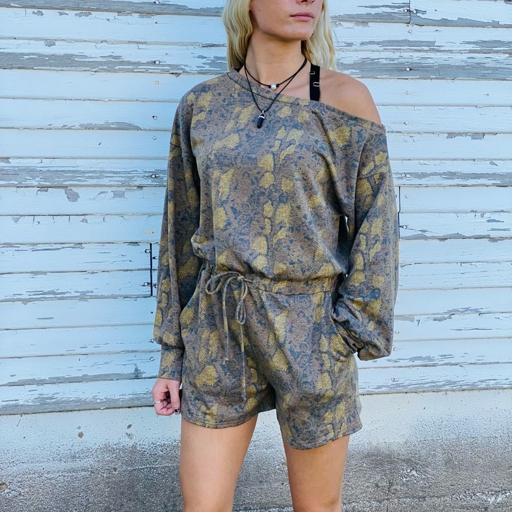 Snake Romper  - Picture 2 of 3